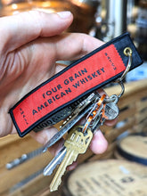 Load image into Gallery viewer, Manatawny the KEYCHAIN